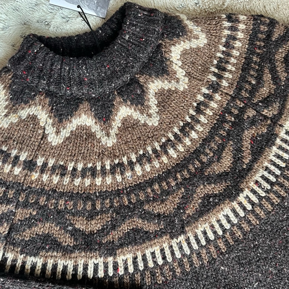 Finisterre Porth Fair Isle Yoke Jumper in Burnt Umber/Caramel - Picture 6 of 16